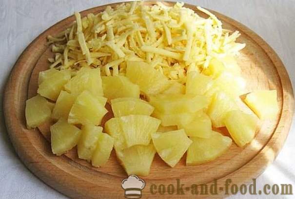 Geflügelsalat mit Ananas so schnell einen Salat machen, das Rezept ist einfach und köstlich, mit Fotos