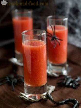 Tomatensuppe Gazpacho oder ein Rezept für Halloween: eine nicht-alkoholischen Getränk Tomate „Blood of Dracula“ (mit Fotos)