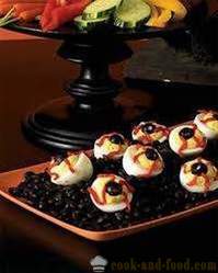 Gefüllte Eier oder Snacks auf Halloween Rezepte: „Ei Vampir Augen“ oder „Invasion of the Spiders“